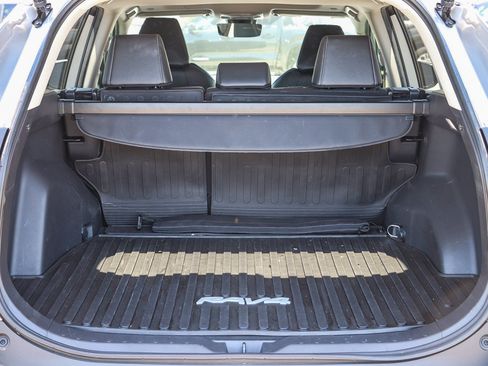 Certified 2023 Toyota RAV4 XLE Premium FWD image 27