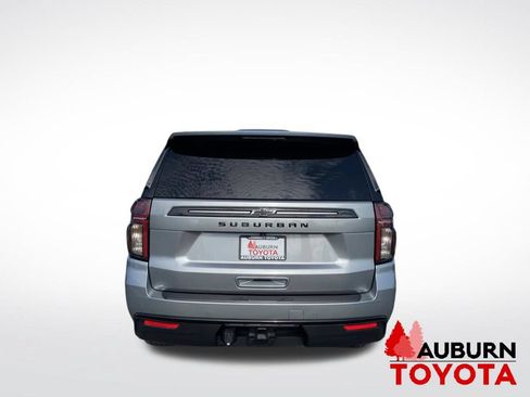 Used 2023 Chevrolet Suburban Z71 w/ Luxury Package AWD/4WD image 6