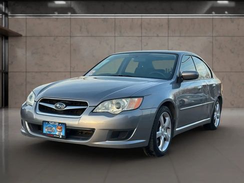 Used 2009 Subaru Legacy 2.5i Special Edition image 2