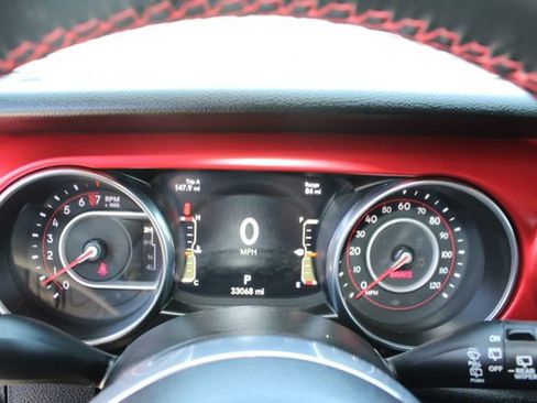 Used 2021 Jeep Wrangler Unlimited Rubicon w/ Xtreme Recon 35" Tire Package AWD/4WD image 20