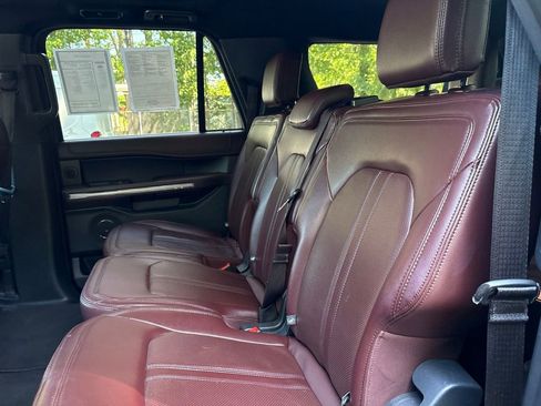 Used 2024 Ford Expedition Max Limited AWD/4WD image 26