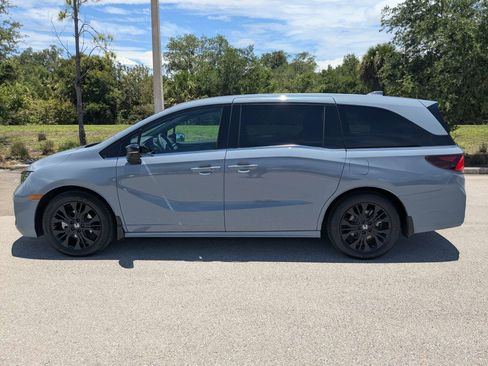 Used 2025 Honda Odyssey Sport-L image 8
