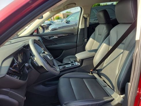 Certified 2023 Buick Envision Essence AWD/4WD image 18
