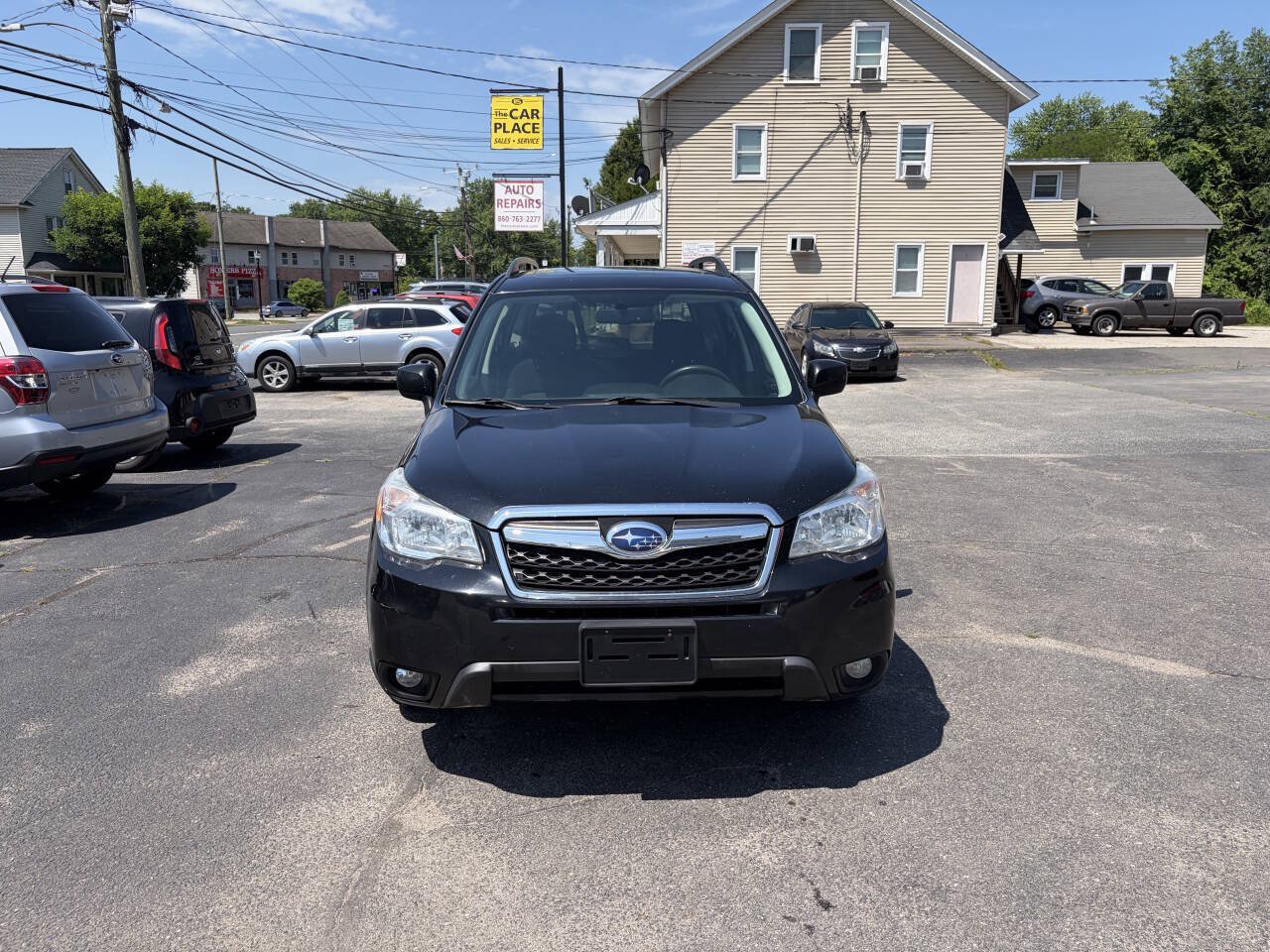 Used 2015 Subaru Forester 2.5i Premium w/ All-Weather Package AWD/4WD image 4