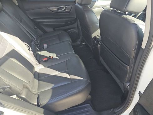 Used 2014 Nissan Rogue SL w/ SL Premium Package AWD/4WD image 5