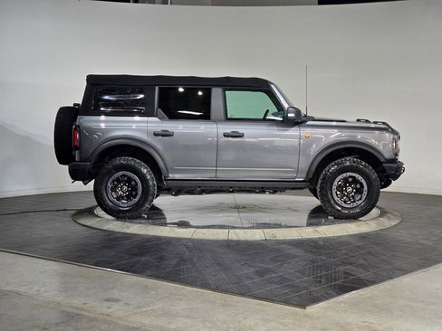 Used 2021 Ford Bronco Badlands image 12