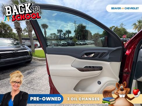 Used 2023 GMC Acadia Denali w/ Denali Technology Package FWD image 34