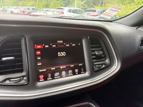 Used 2016 Dodge Challenger R/T Scat Pack w/ Leather Interior Group RWD image 14