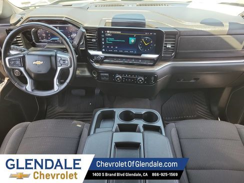 Certified 2025 Chevrolet Silverado 1500 LT AWD/4WD image 22