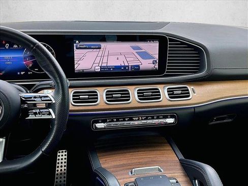 Certified 2024 Mercedes-Benz GLS 450 4MATIC image 8