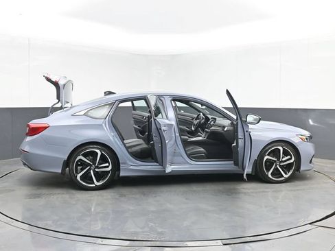 Used 2022 Honda Accord Sport image 50