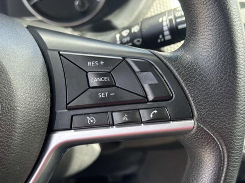 Certified 2020 Nissan Kicks SV image 26