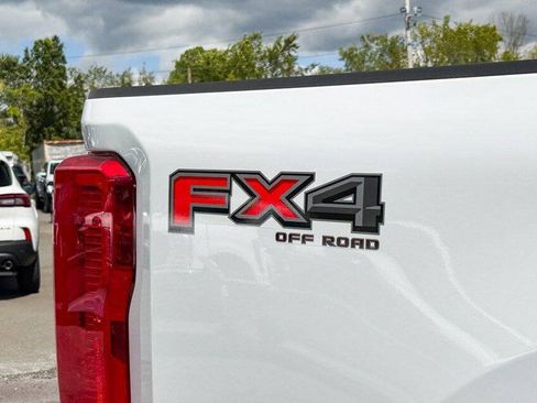 Used 2026 Ford F350 XLT w/ FX4 Off-Road Package AWD/4WD image 18
