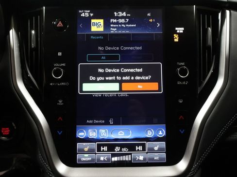 Used 2025 Subaru Outback Limited image 29