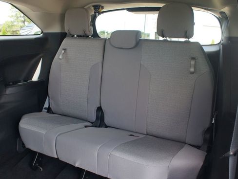 Certified 2025 Toyota Sienna LE FWD image 15