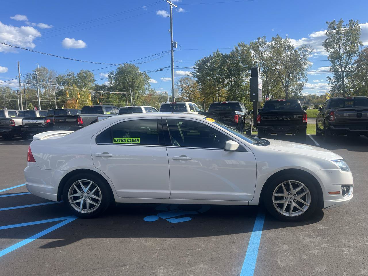 Used 2010 Ford Fusion SEL FWD image 4