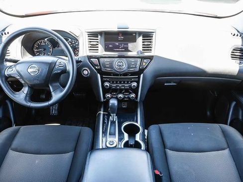 Used 2019 Nissan Pathfinder SV w/ Cargo Package AWD/4WD image 12