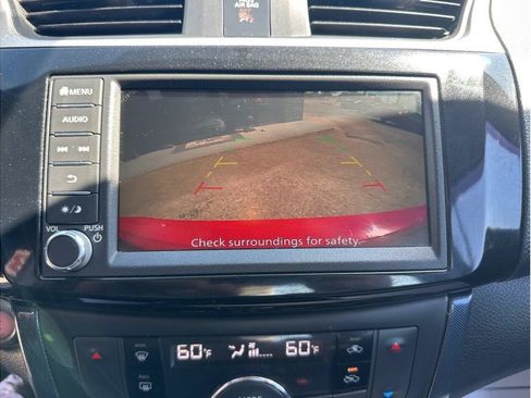 Used 2019 Nissan Sentra SR FWD image 16