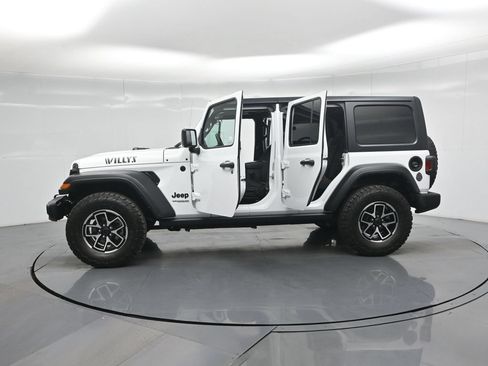 Used 2021 Jeep Wrangler Unlimited Sport AWD/4WD image 36