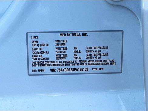 Used 2023 Tesla Model Y Long Range image 29