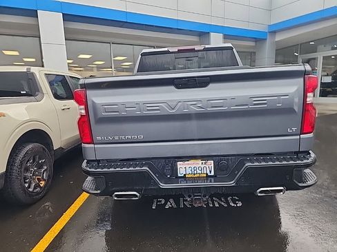 Used 2019 Chevrolet Silverado 1500 LT Trail Boss image 12