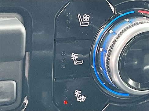 Used 2025 GMC Sierra 1500 SLT w/ SLT Premium Plus Package image 21