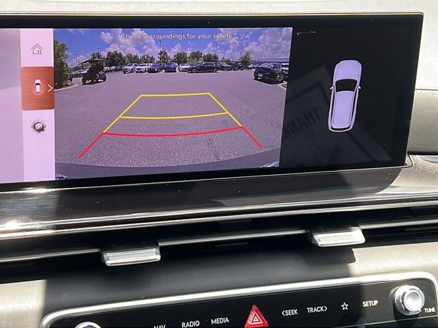 Certified 2025 Genesis GV80 2.5T AWD/4WD image 16