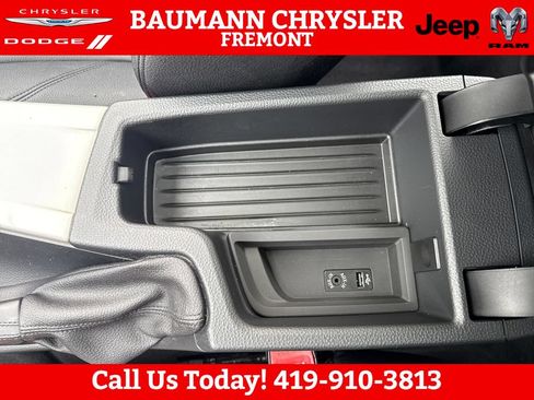 Used 2014 BMW 320i xDrive Sedan AWD/4WD image 24