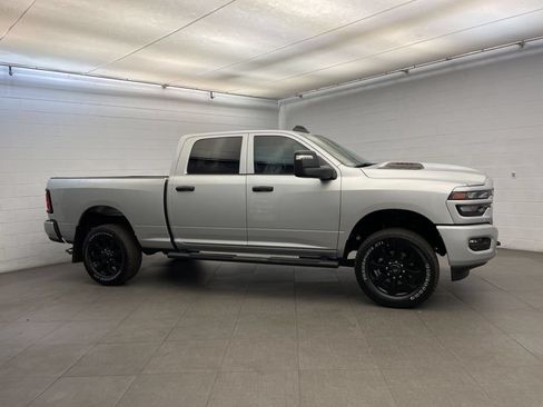 New 2026 RAM 2500 Tradesman AWD/4WD image 2