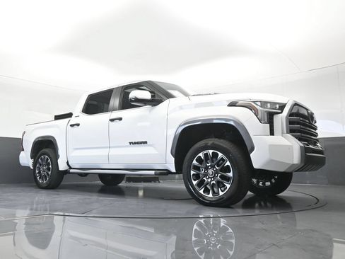 Used 2023 Toyota Tundra Limited AWD/4WD image 63