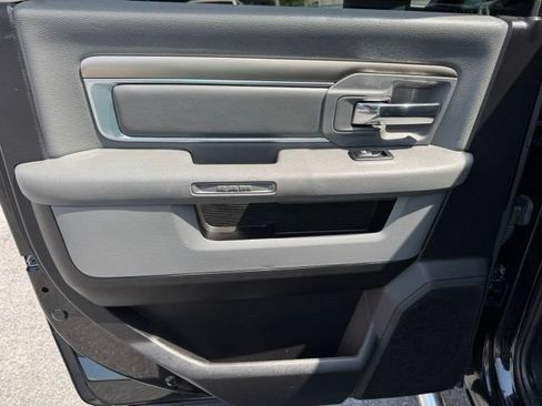 Used 2017 RAM 2500 SLT AWD/4WD image 13