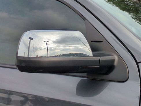 Used 2018 Toyota Tundra Limited image 12