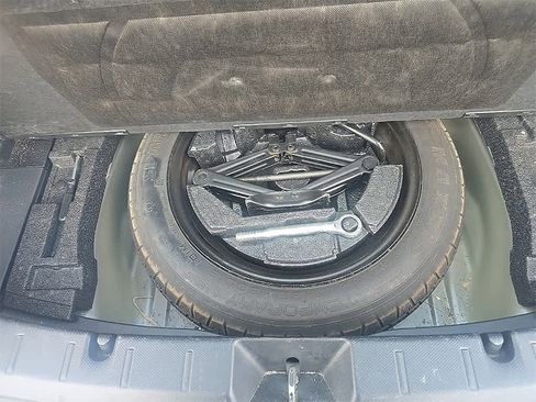 Used 2018 Subaru Impreza 2.0i Sport image 12