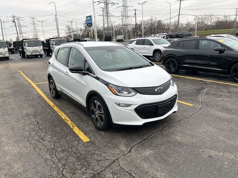 Used 2021 Chevrolet Bolt Premier w/ Infotainment Package image 2