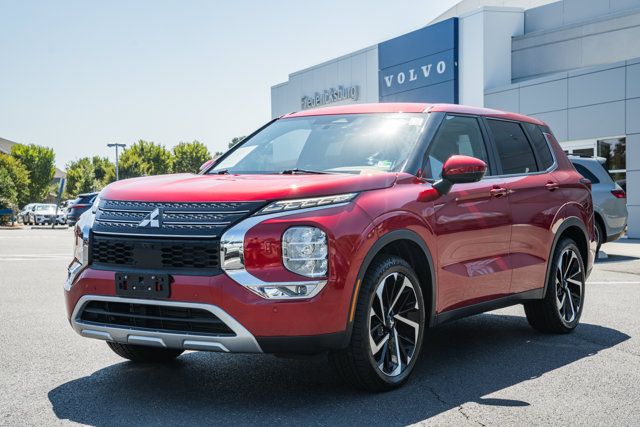 Used 2022 Mitsubishi Outlander SE AWD/4WD image 3