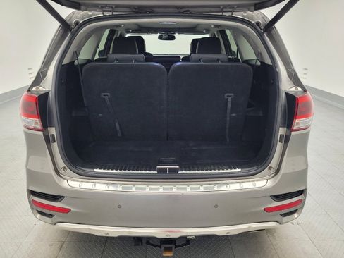 Used 2017 Kia Sorento SX FWD image 29