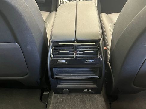 Used 2021 BMW 540i RWD image 9