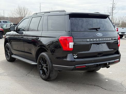 Used 2022 Ford Expedition XLT AWD/4WD image 6