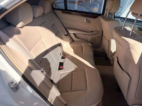 Used 2015 Mercedes-Benz E 350 4MATIC Sedan image 23