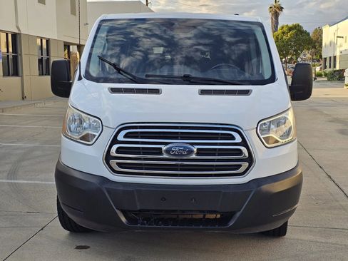 Used 2017 Ford Transit 350 XLT RWD image 2