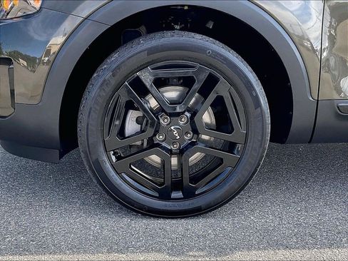 Used 2024 Kia Telluride EX X-Line AWD/4WD image 7