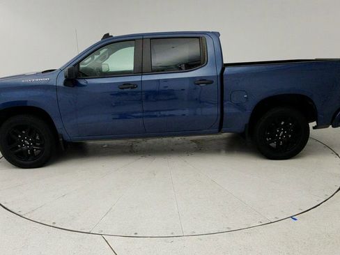 Used 2024 Chevrolet Silverado 1500 Custom RWD image 5