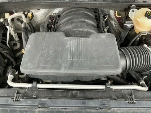 Used 2019 GMC Sierra 1500 SLT image 25