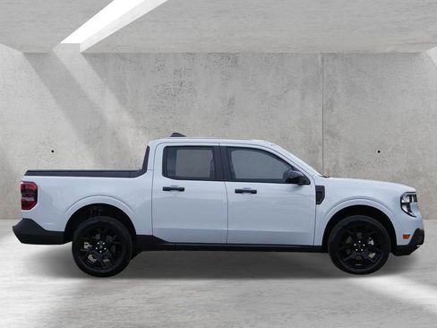 Certified 2025 Ford Maverick XLT w/ XLT Luxury Package AWD/4WD image 2