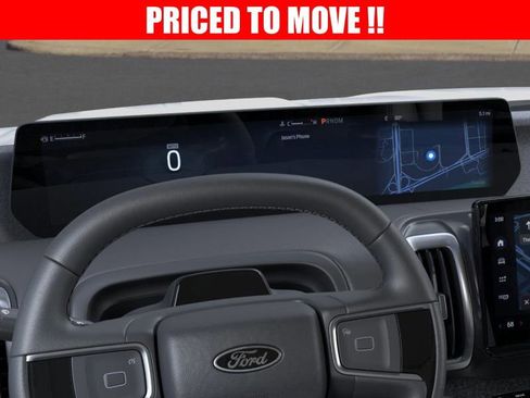 New 2025 Ford Expedition Tremor image 13