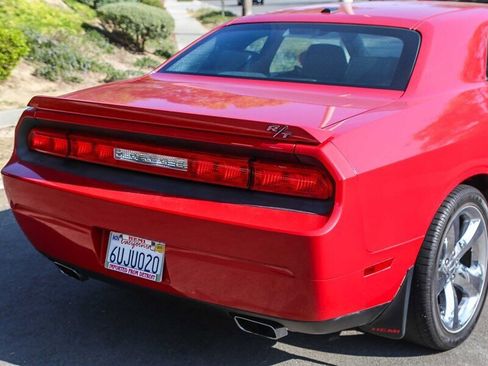 Used 2012 Dodge Challenger R/T Plus image 14