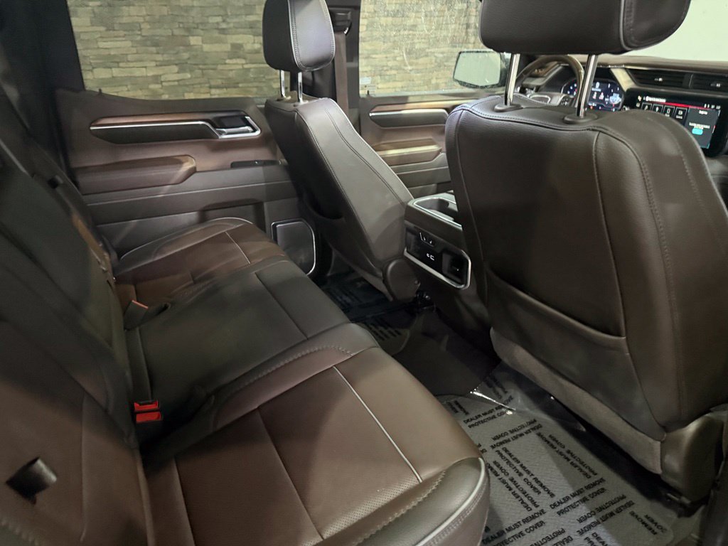 Used 2025 GMC Sierra 1500 Denali AWD/4WD image 4