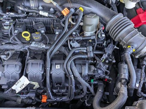 Used 2023 Ford Edge SEL image 21