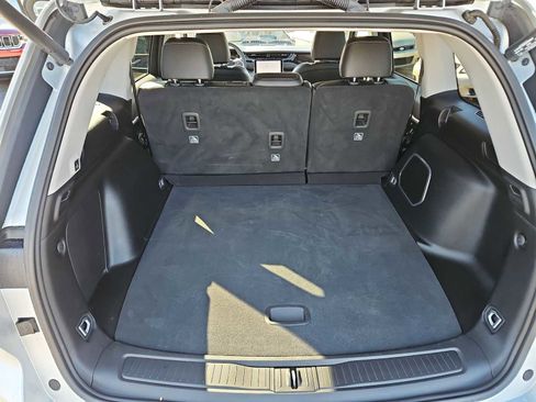 Used 2023 Jeep Grand Cherokee 4WD 4xe image 36