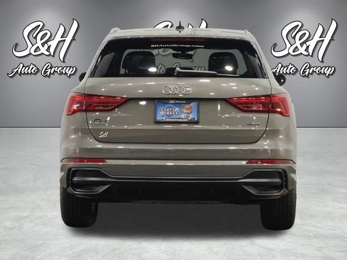 Used 2022 Audi Q3 2.0T Premium Plus AWD/4WD image 17